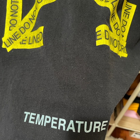 Off-White T-shirt - Picture 3 of 6